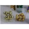 Image 4 : (50+) Christmas Ball Ornaments
