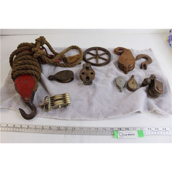 Assorted Pulleys, Block and Tackle Bodnarus Auctioneering