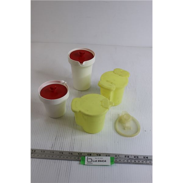 (4) Tupperware Cream and Sugar Sets, (1) Extra Tupperware Lid