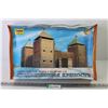 Image 1 : Medieval Fortress in Box