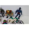 Image 2 : Assorted Toy Action Figures