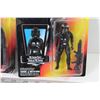 Image 2 : (3) Star Wars Action Figures - The Fighter Pilot - Darth Vader - Storm Trooper