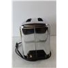 Image 3 : Proctor-Silex 2 Slice Toaster - Works