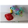 Image 1 : Cave Club Rockelle Doll & Tyrannosaurus Figures, Toy Fire Helmet, Flashlight, Golf Ball
