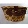 Image 4 : Wicker Picnic Basket and Shower Curtain