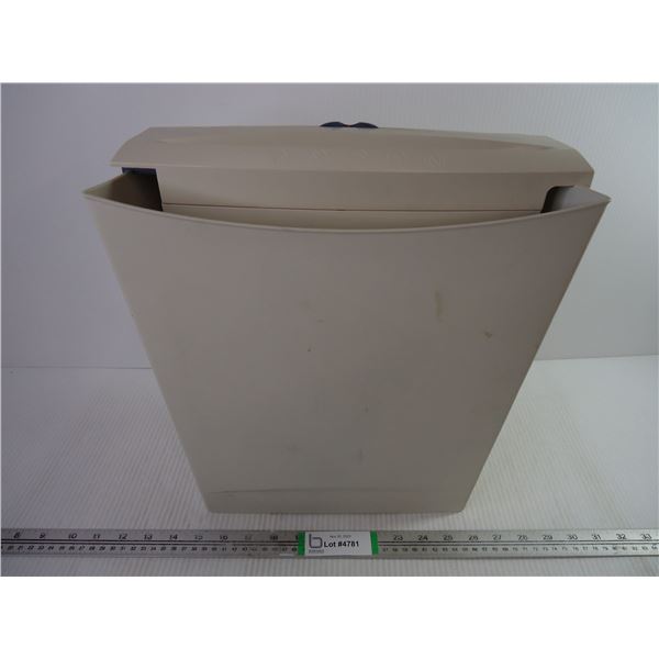 Shredmaster Paper Shredder-working