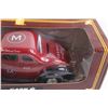 Image 3 : ERTL Collectibles Case International 1940 Ford Modified Coupe Die Cast