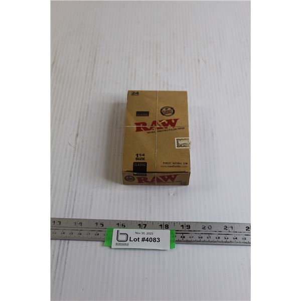 Raw Natural Unrefined Rolling Papers - (13) Packs