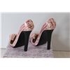 Image 2 : (2) Pink Highheel Decor 6" (Like New, in Boxes)