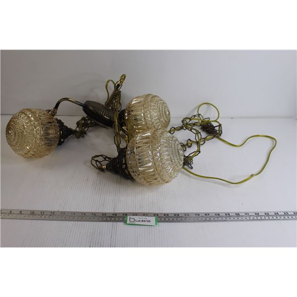 3-Light Ceiling Lamp - Works