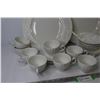 Image 5 : Dish Set - Large Plates - Plates - Cups - Saucers (incomplete)