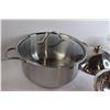 Image 2 : Large Pot with Lid, Colander, Extra Pot Lid, (3) Sifters