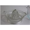 Image 2 : Pyrex Liquid Measuring Cup, Glass Juicer