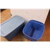 Image 1 : *(2) Totes - (1) Missing Lid