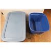 Image 4 : *(2) Totes - (1) Missing Lid