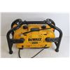 Image 4 : DeWalt Radio - Works