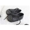 Image 3 : (3) Pairs Baby Shoes