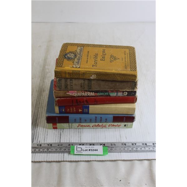 (7) Books - The Border Legion, The Story of the Second World War