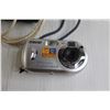 Image 2 : Sony Cyber-shot DSC-P43 Camera, Camera Case, Accessories