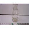 Image 1 : Vintage Milk Bottle from Union Milk Co. Calgary, Alberta