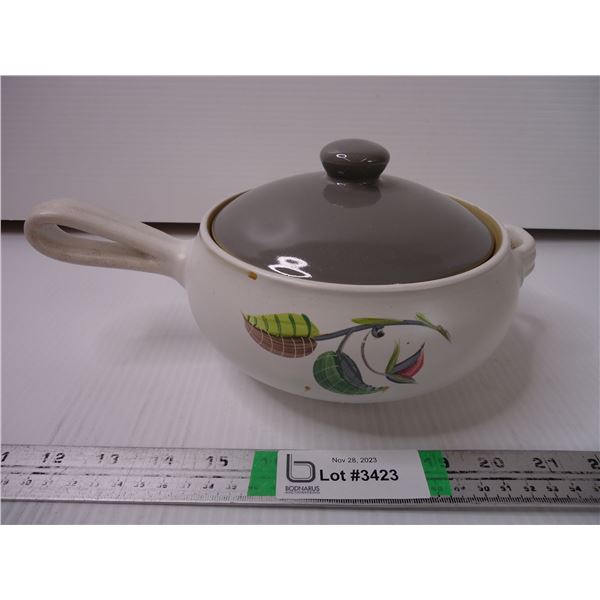 Denby Stoneware Spring 2 PT. Round Handled Covered Casserole