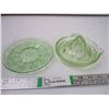 Image 5 : Vintage Green Uranium Depression Glass Citrus Juicer (Chipped) and Saucer Plate