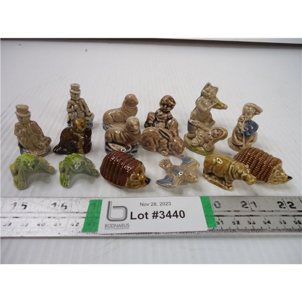 (16) Wade Tea Figurines - Animals, Nursery Rhymes