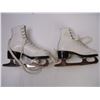 Image 2 : Pair of Daoust Princess Figure Skates-Size 2