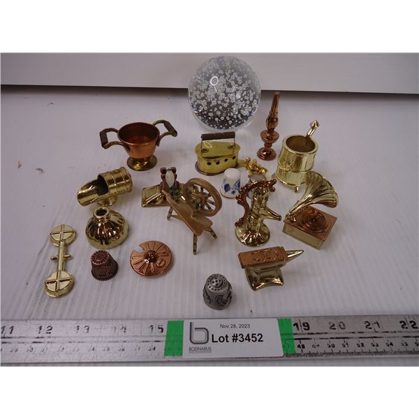 Lot of assorted small ornaments and Paperweight