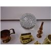 Image 4 : Lot of assorted small ornaments and Paperweight