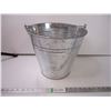 Image 1 : Galvanized Bucket-12 litre size