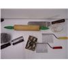Image 5 : Large Lot of Assorted Bakeware - Vintage Rolling pin, Bakelite Handles
