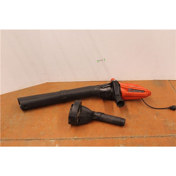 *Black & Decker Vortex Leaf Blower (untested - missing bag)
