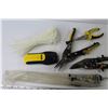Image 4 : Stanley Stud Finder - Needle Nose Pliers - Snips - Tie Straps