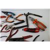 Image 4 : Assorted Pliers & Wire Cutters