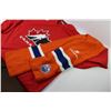 Image 3 : Canada Hockey Shirt (size lg) - Oilers Scarf