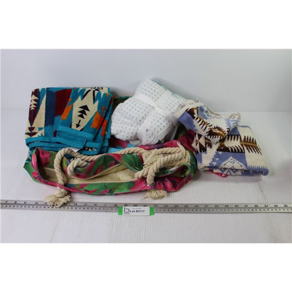 Beach Bag - Assorted Hand Towels