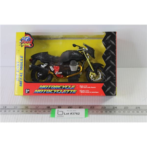 Die Cast Moto Guzzi Motorcycle (scale 1/12)