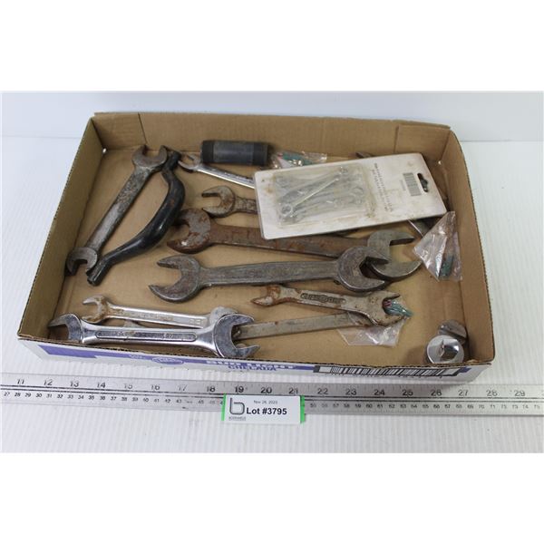 Assortment of Wrenches