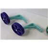 Image 9 : (2) Trailer Mirrors - Extendable Lamp - (2) Sets of Bicycle Training Wheels