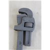 Image 2 : (3) Pipe Wrenches