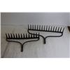Image 4 : (2) Rake-Style Wall Hangers for Cords/Tools