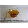 Image 1 : Amber Glass Fruit Bowl w/ Handle