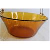 Image 4 : Amber Glass Fruit Bowl w/ Handle