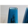 Image 2 : (2) Blue Vases
