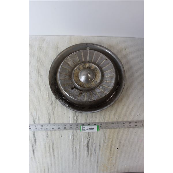 Ford Hubcap
