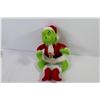 Image 5 : 3 Piece Set of Winter Berry Candles - Grinch Toy - Cloth Napkins - Christmas Decorations