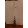 Image 5 : Vintage Eight Ender Curling Broom