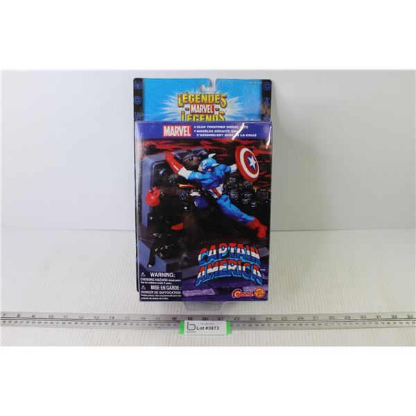 Marvel Legends - Captain America (NIB)