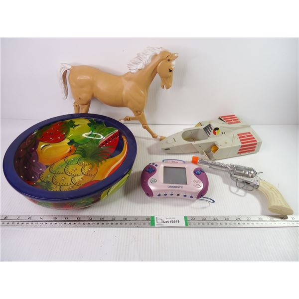 Fruit Bowl, Leapster(untested),Horse, Spaceship, Toy Gun